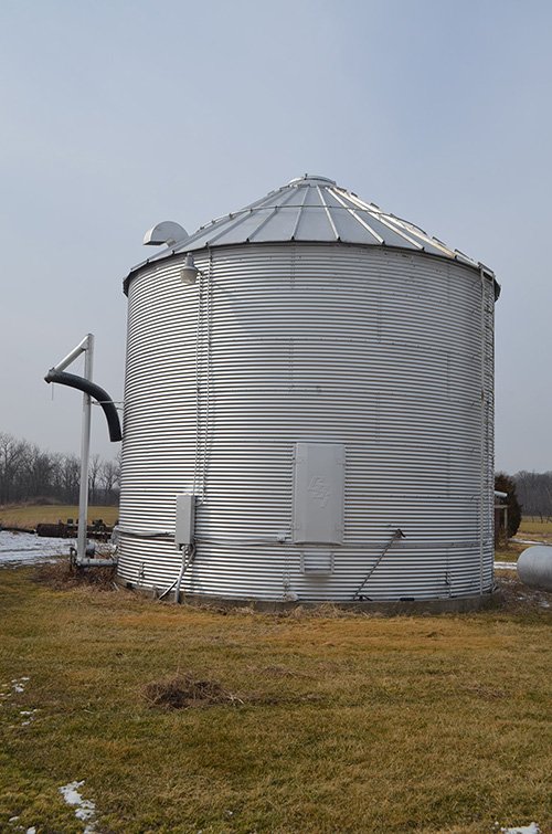 Property photo 104 - FARM EQUIPMENT AUCTION IN ALLEN COUNTY